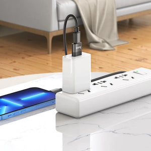 HOCO UA17 USB 2.0 auf USB-C Adapter – Schwarz